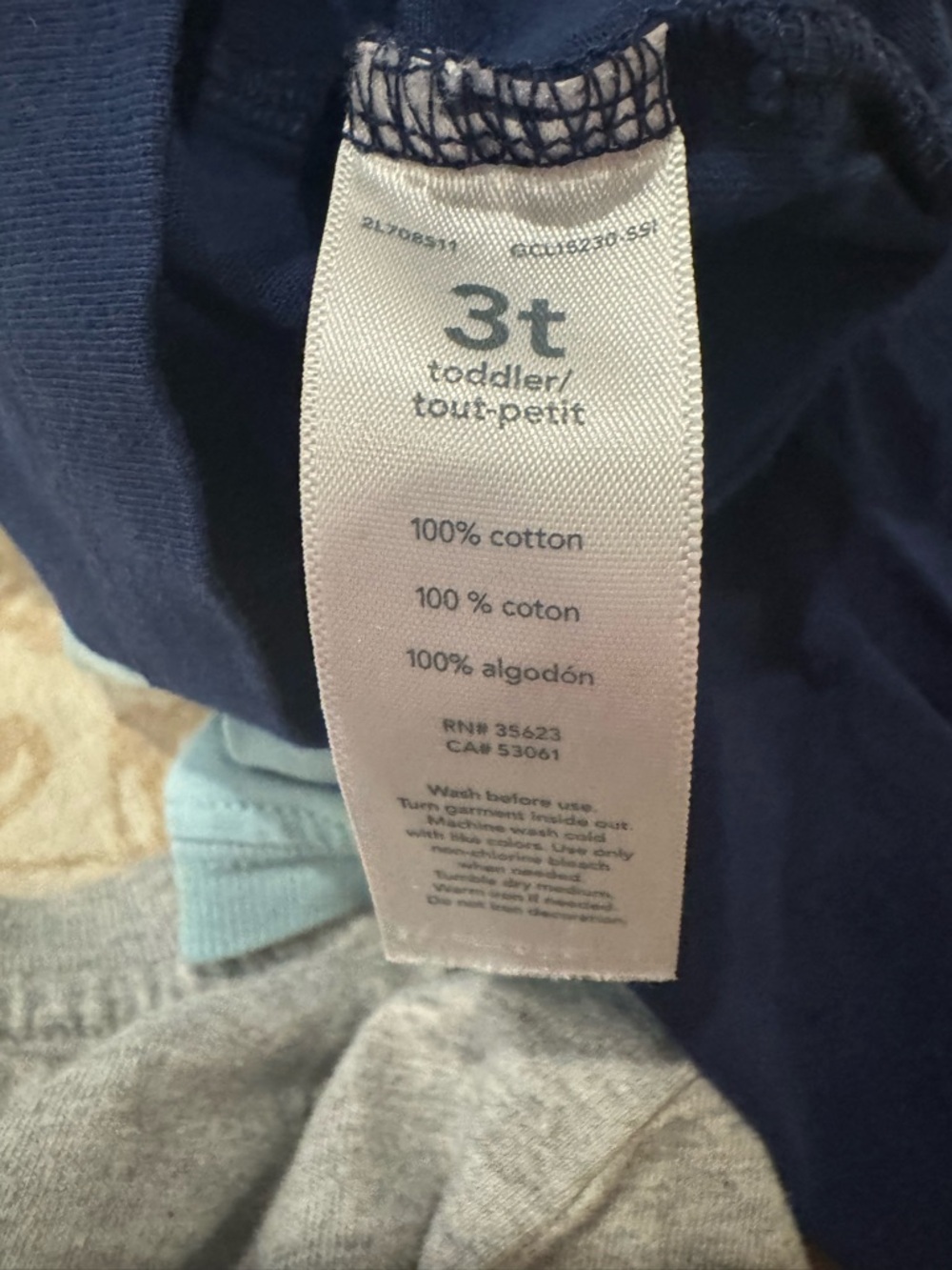 3T shirt bundle. - Picture 12 of 12